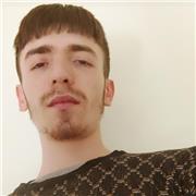 Offro lezioni private a bambini delle scuole medie ed elementari, adattandoli.